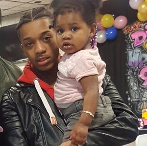 Meet your Posher, Lawrence